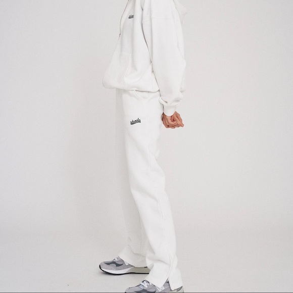 ADANOLA White Straight Leg Sweatpants - Picture 11 of 16